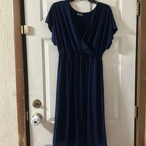 BELLA FLORE NAVY SHORT SLEEVE MATERNITY DRESS: EMPIRE WAIST: NWOT: 2X